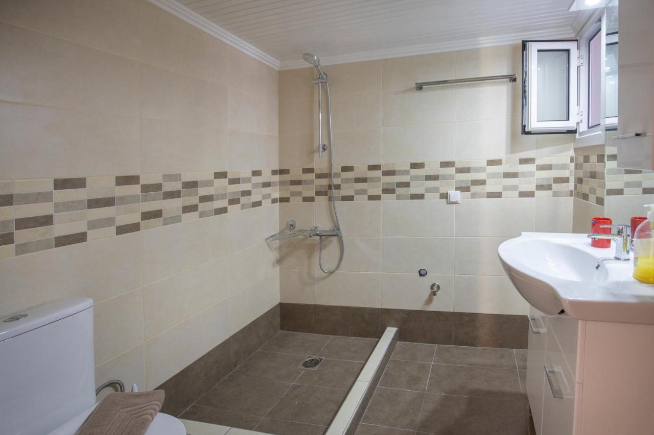 Βιλα Μπουμπουλινα Apartamento Sami  Exterior foto