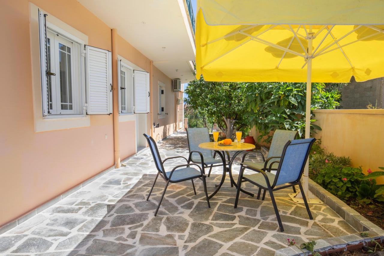 Βιλα Μπουμπουλινα Apartamento Sami  Exterior foto