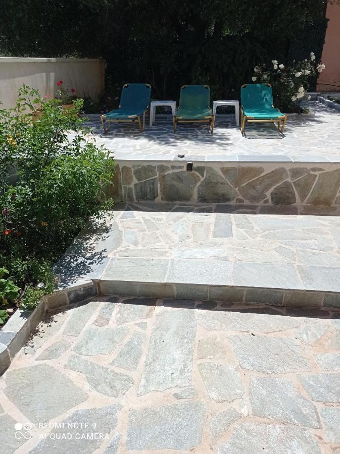 Βιλα Μπουμπουλινα Apartamento Sami  Exterior foto